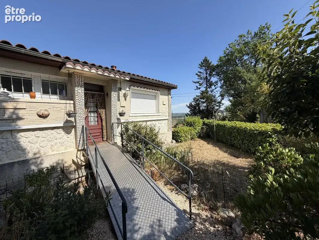 Photo Maison à Puy-L'eveque au prix de 129 000€