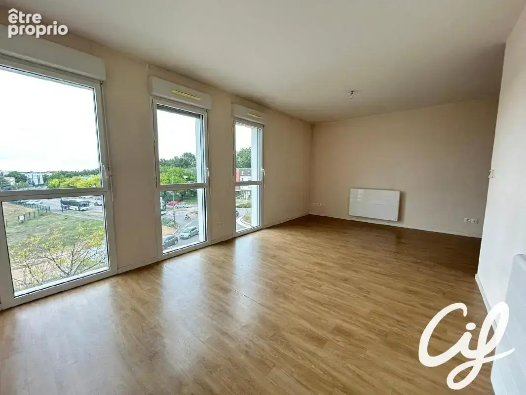 Appartement T1 NANTES Chêne des Anglais - 33.73 m2  106 000 Euros - photo 2