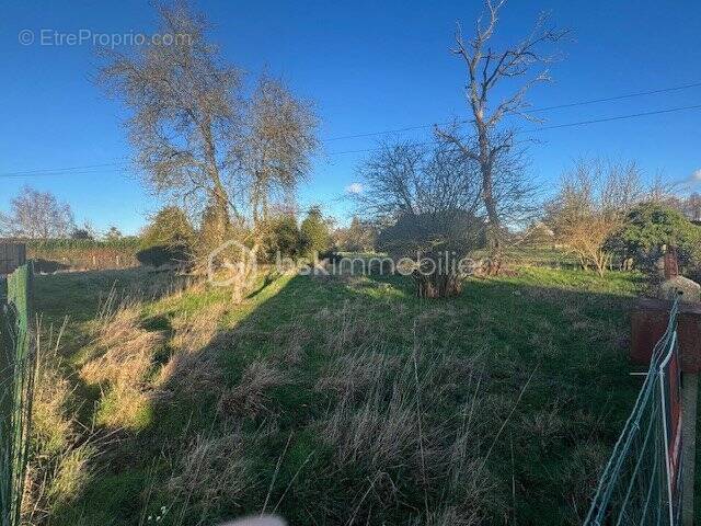 Terrain à HUPPY