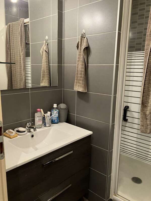 Appartement 45 m² à Lormont  - photo 4