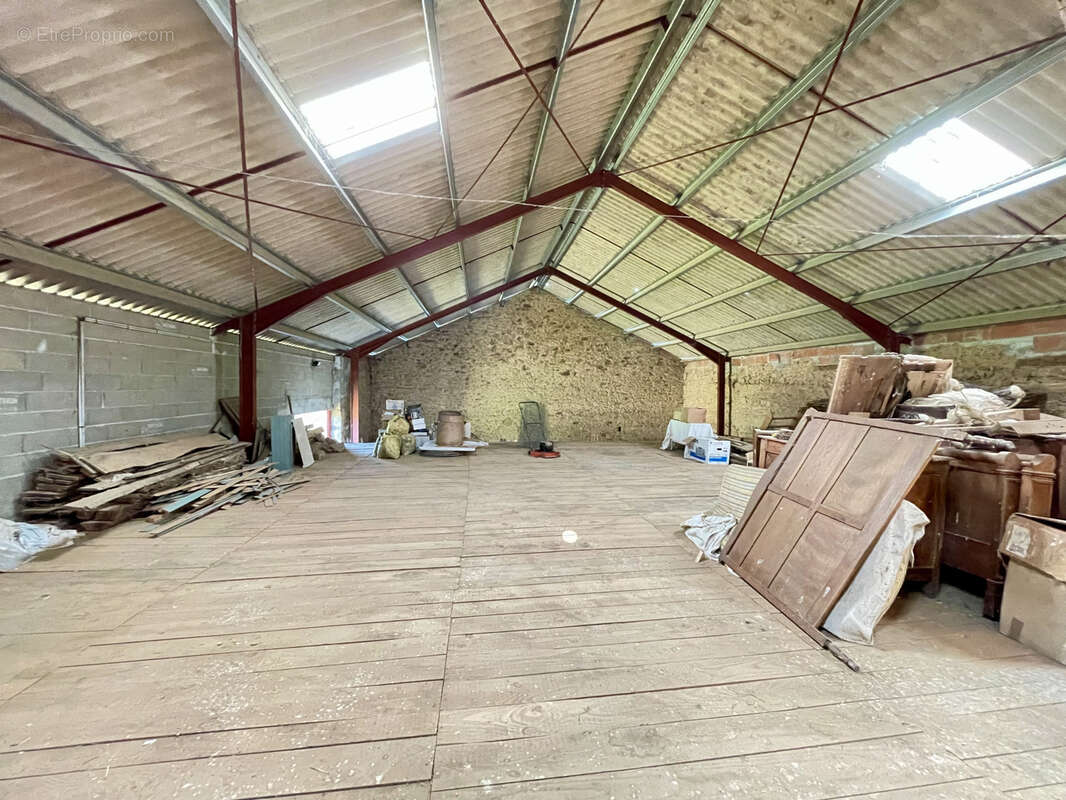 Maison à SAINT-CHRISTOPHE