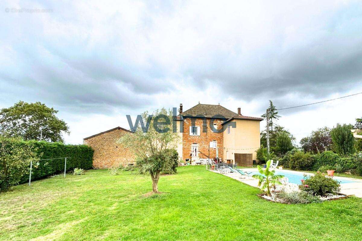 Maison à VILLEFRANCHE-SUR-SAONE