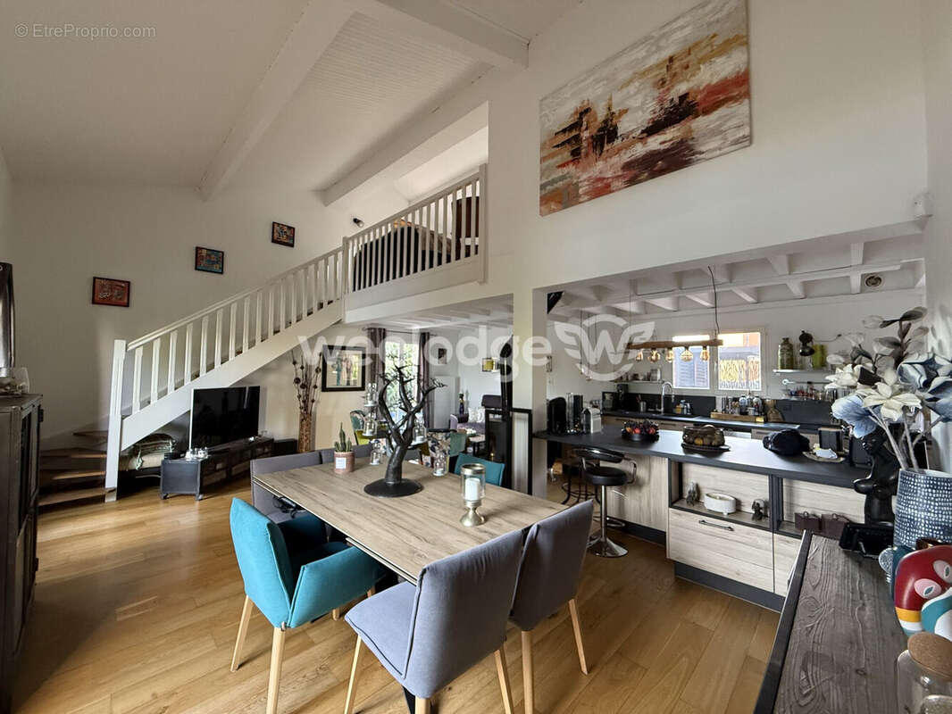 Maison à CORNEBARRIEU