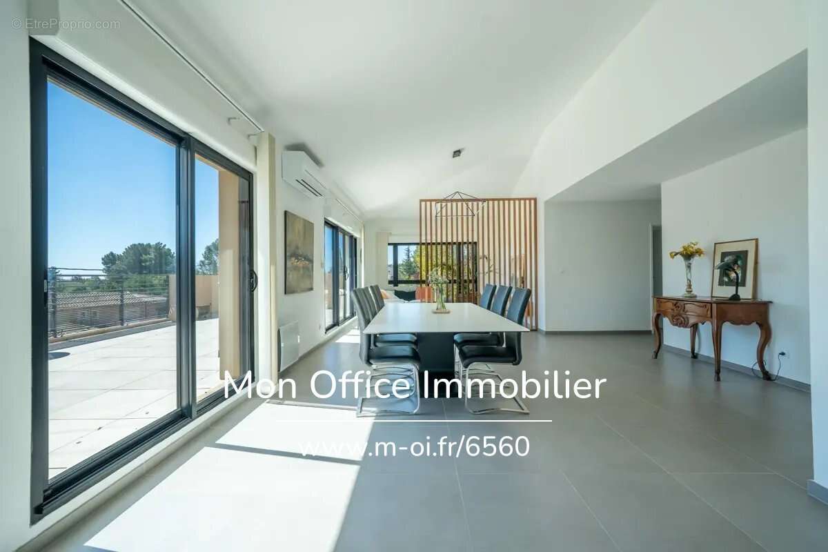 Appartement à AIX-EN-PROVENCE