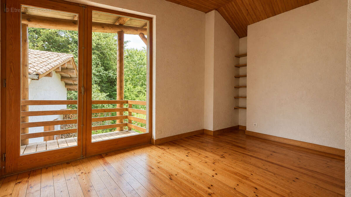 Maison à CHABRELOCHE