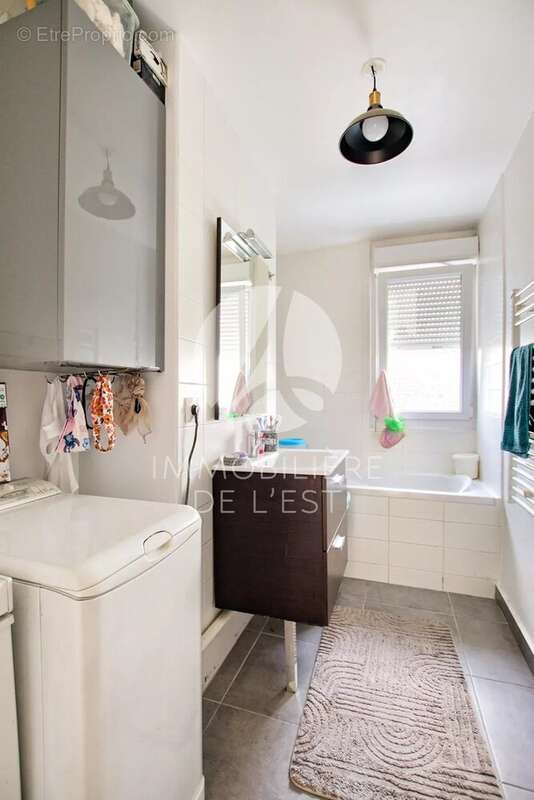 Appartement à LYON-8E