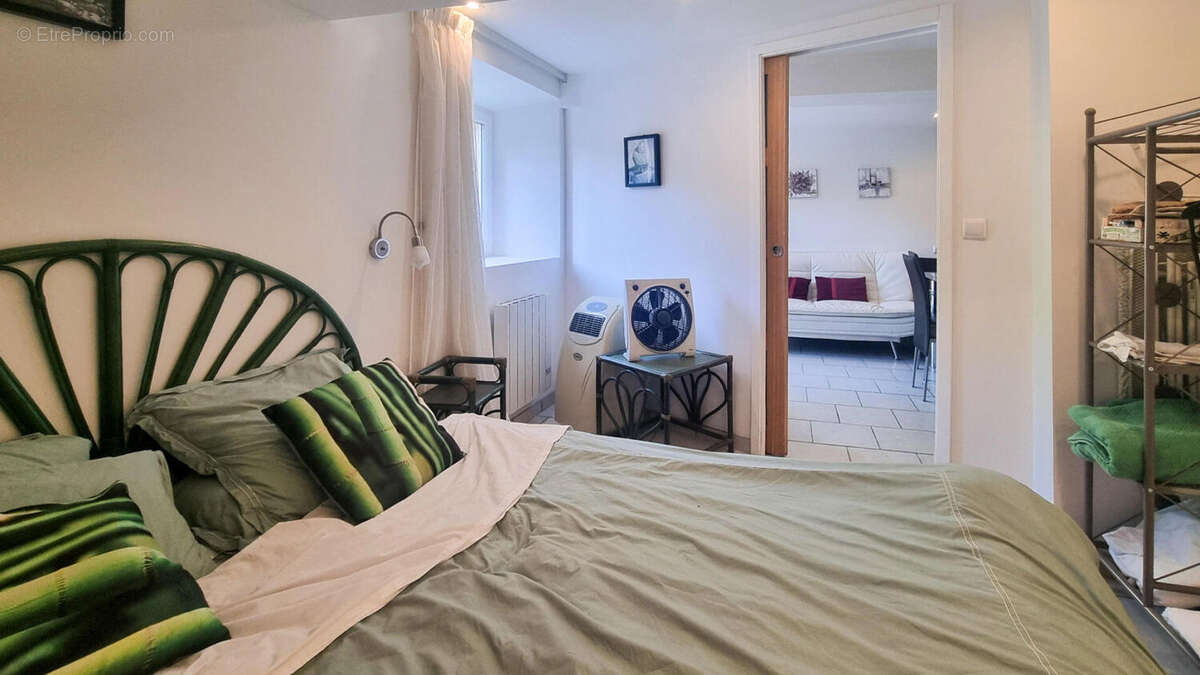 apertement - Maison à PEYREFITTE-DU-RAZES