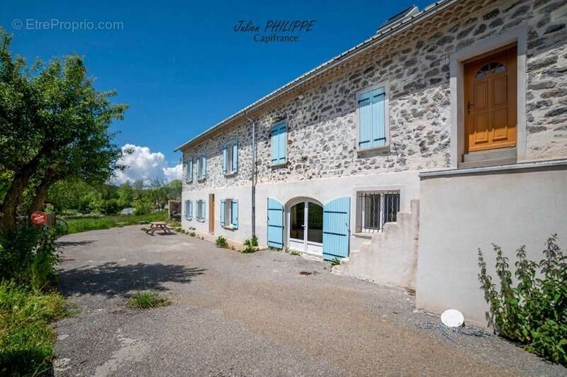 Corps de ferme à vendre 7 pièces ANCELLE (05) - photo 2