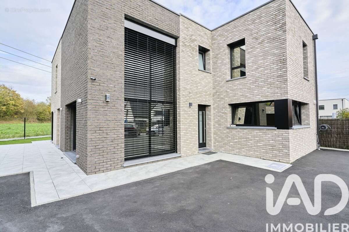 Photo 2 - Maison à AVELIN