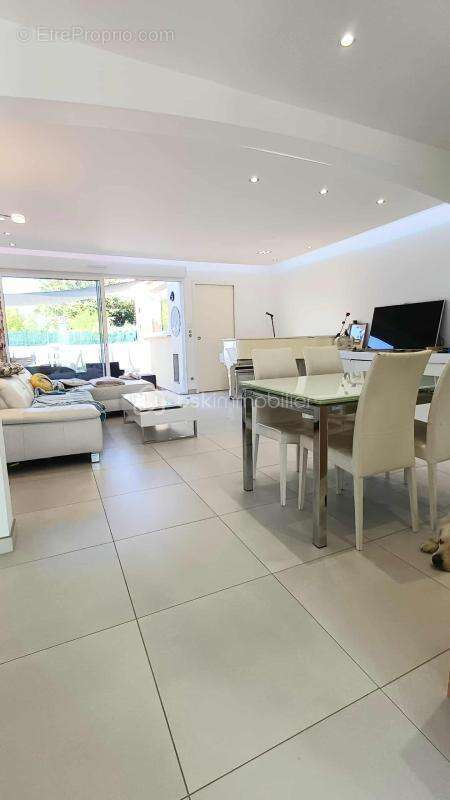 Maison à SAINT-GELY-DU-FESC