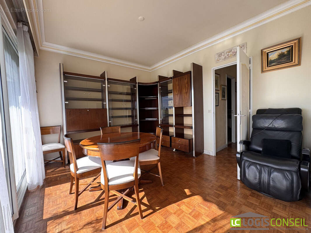Appartement à CHATENAY-MALABRY