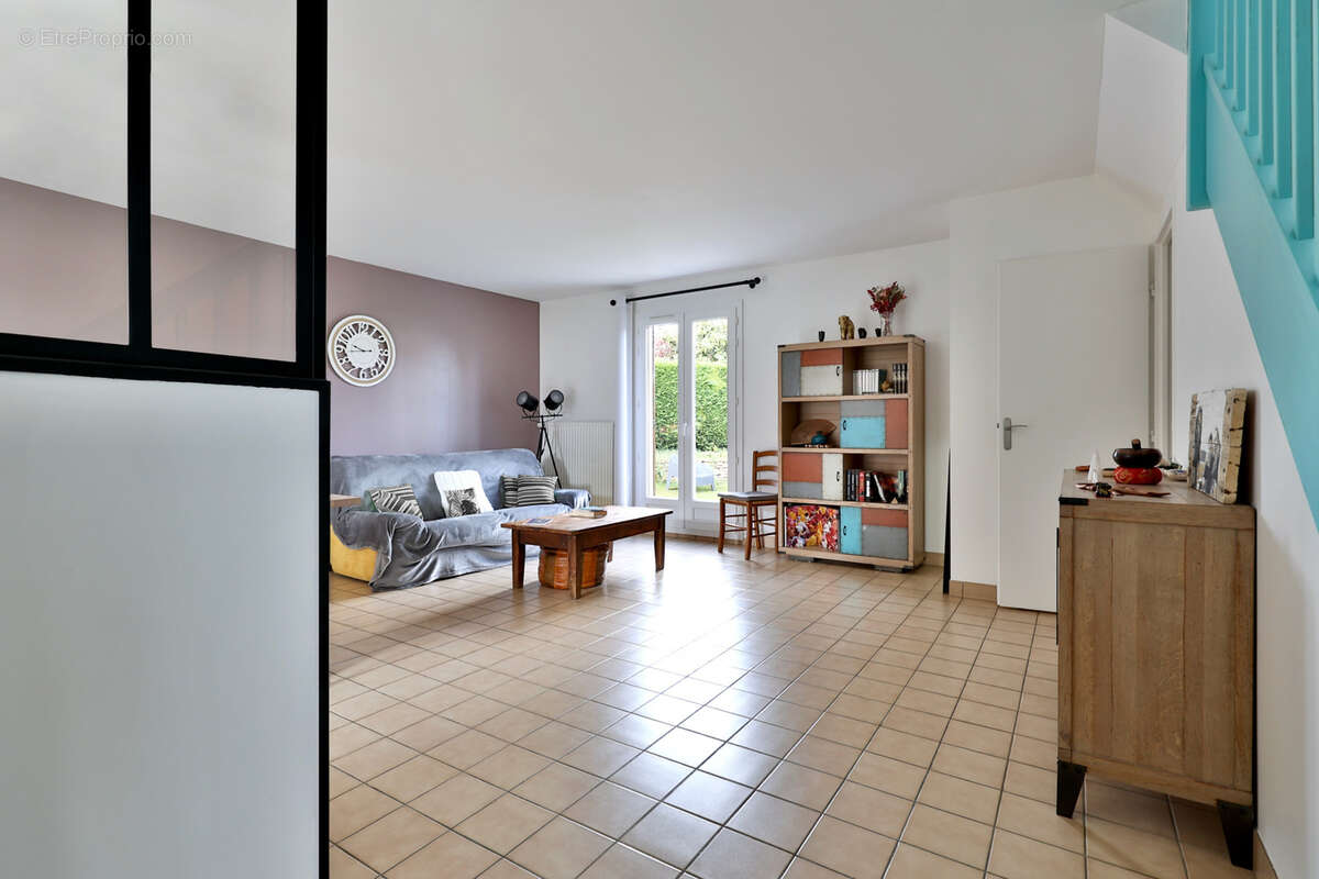 Maison à MARCY-L&#039;ETOILE