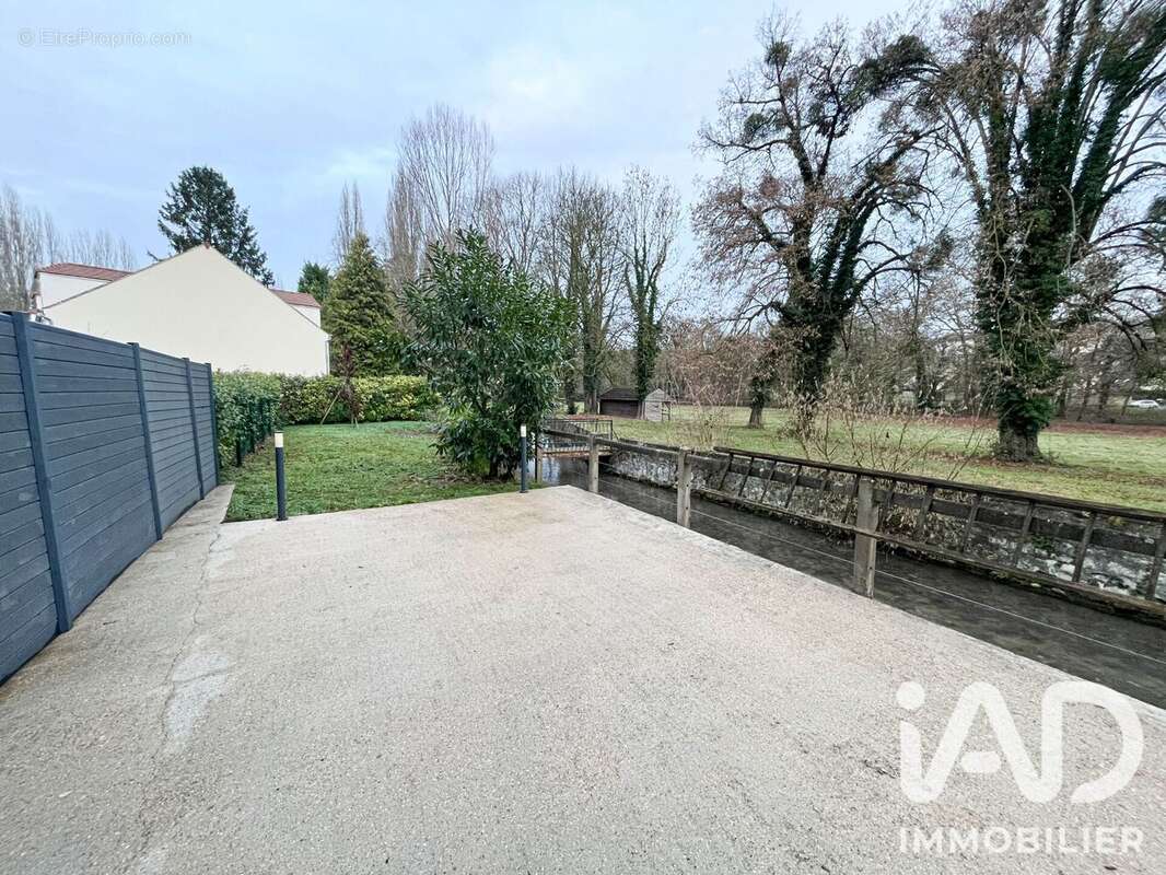 Photo 8 - Maison à MANTES-LA-VILLE