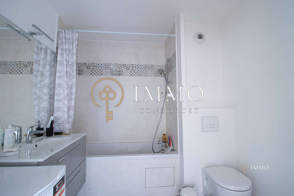 Appartement à BOURG-LA-REINE