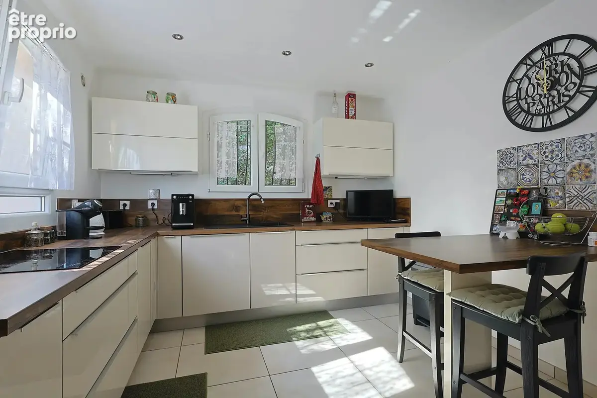 Nice bellet – maison 114 m² avec piscine, studio et environnement verdoyant - photo 8