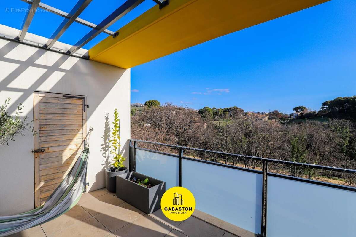 Appartement à MARSEILLE-14E
