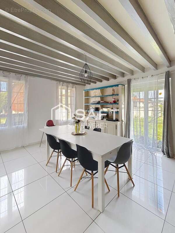 Maison 245 m² à Saint-Lumier-En-Champagne  - photo 4