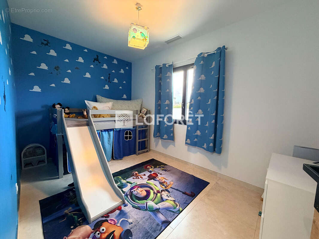 Maison à ARPAJON-SUR-CERE