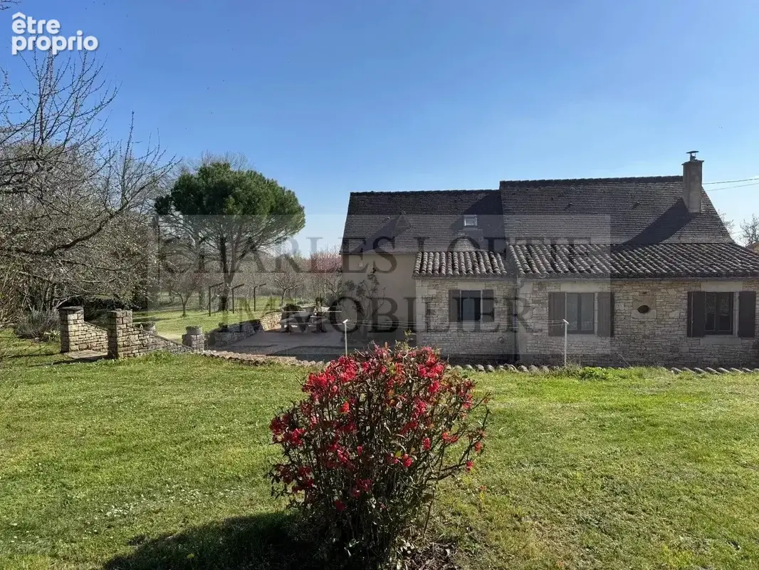 Belle propriété comprenant 2 maisons et piscine, sur 2 ha de terrain, à proximité de Cazals. - photo 3