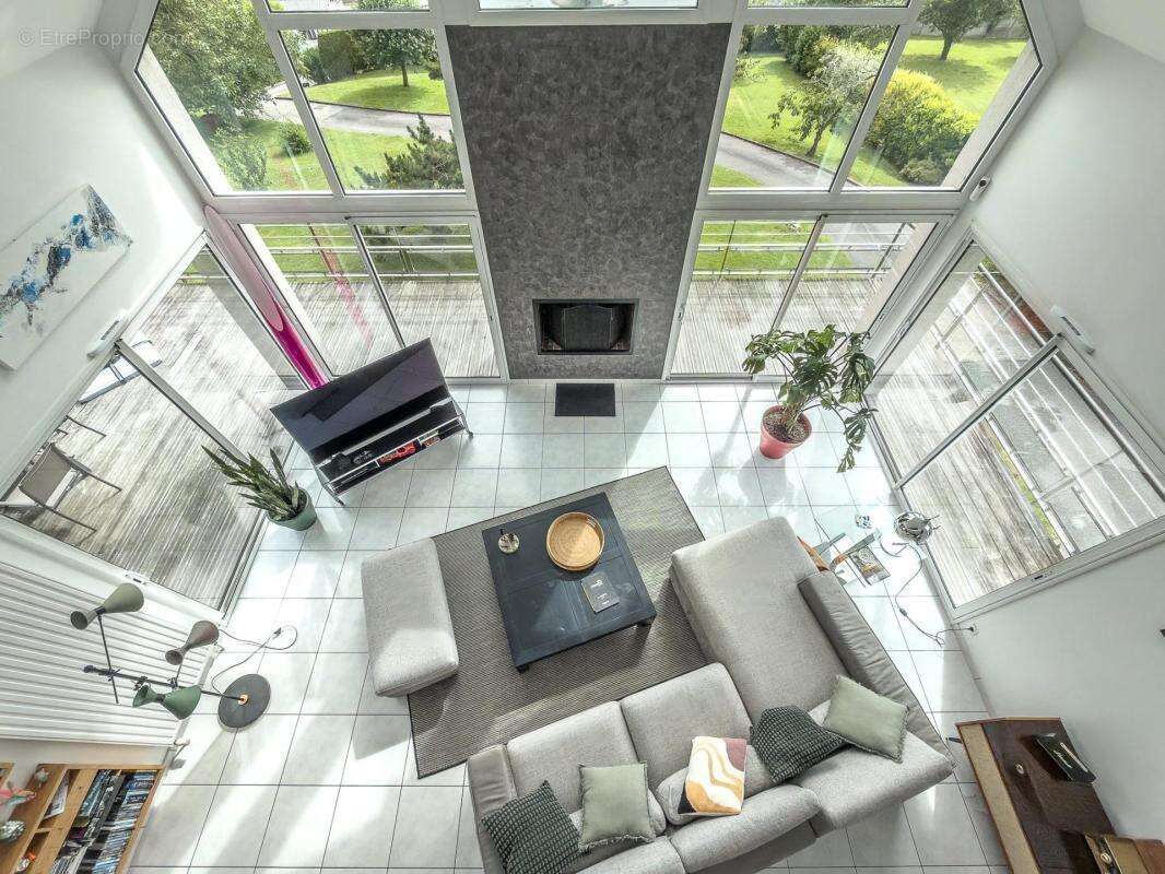Propriete familiale / parfait etat / 5 chambres - photo 2