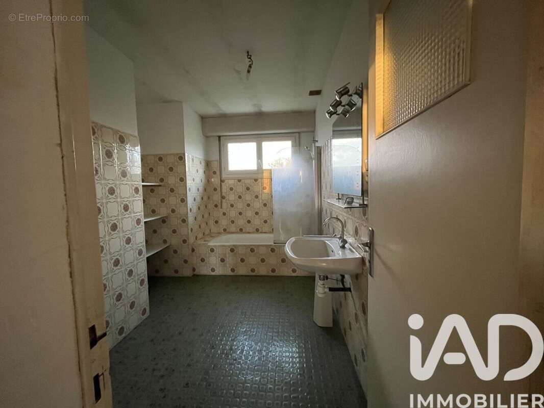 Photo 7 - Maison à MEZIERES-SUR-COUESNON