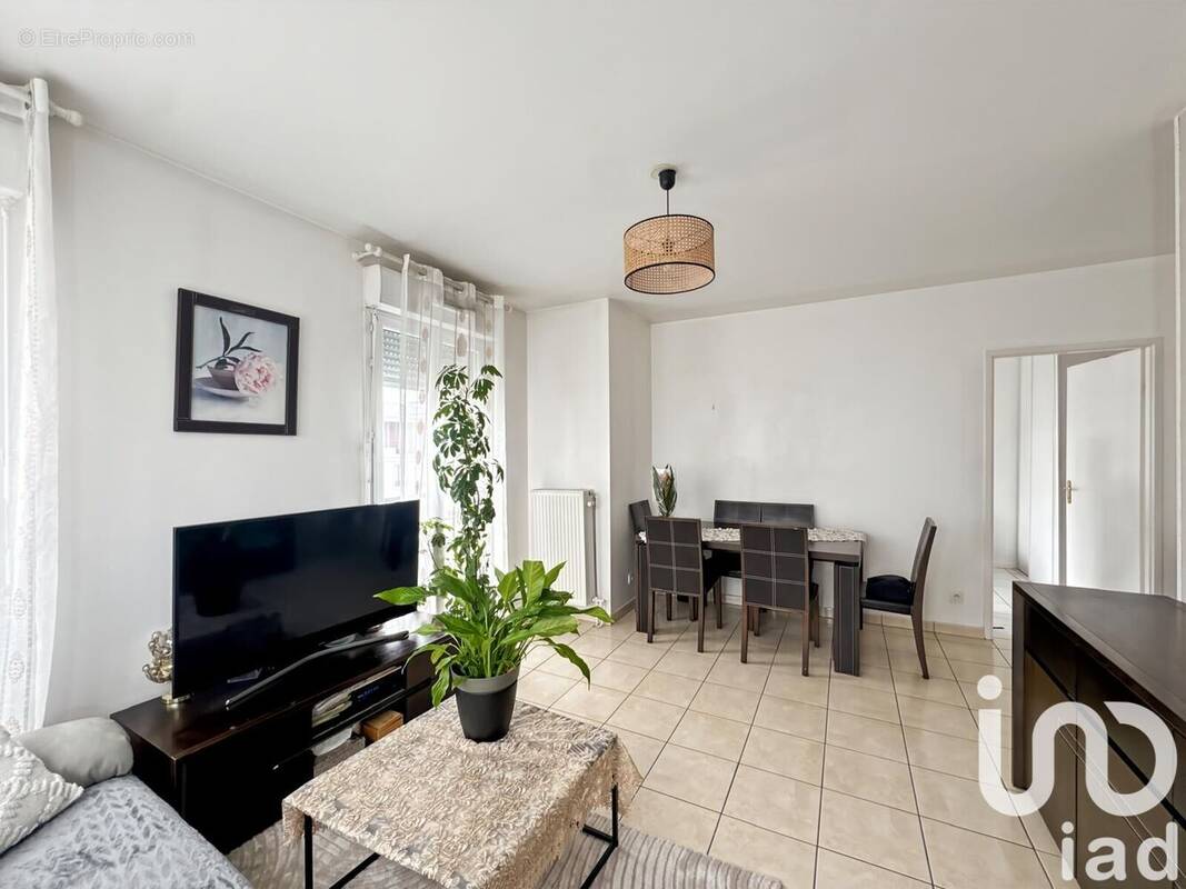 Photo 1 - Appartement à ANTONY