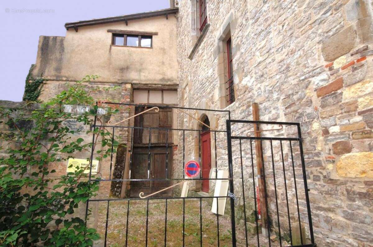 Maison 600 m² à Cordes-Sur-Ciel  - photo 20