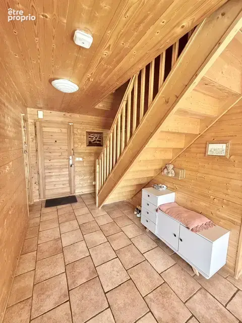 Maison bois 6 pièces à vendre à Grilly   4 chambres   Terrain 1 100 m2   Proche Divonne-les-Bains et Suisse - photo 9