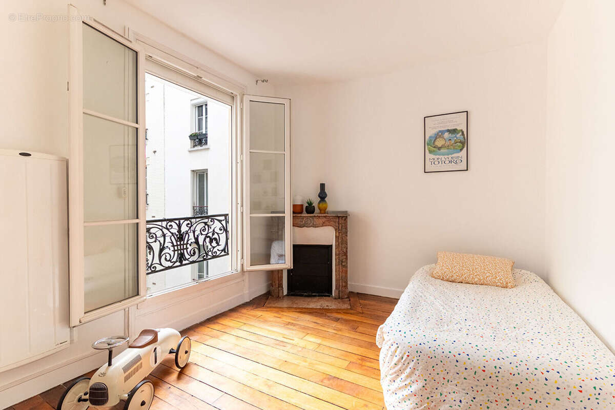Appartement à PARIS-12E