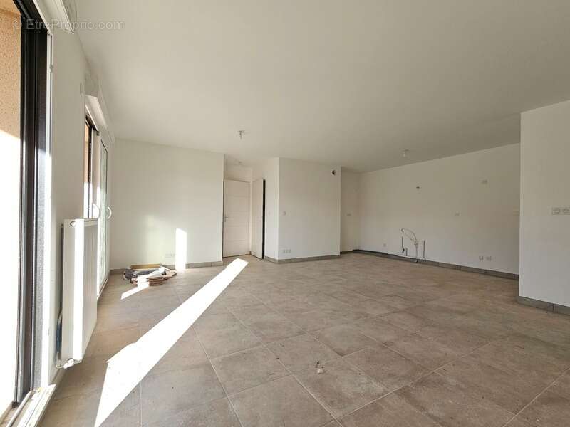 Appartement à VAUGNERAY