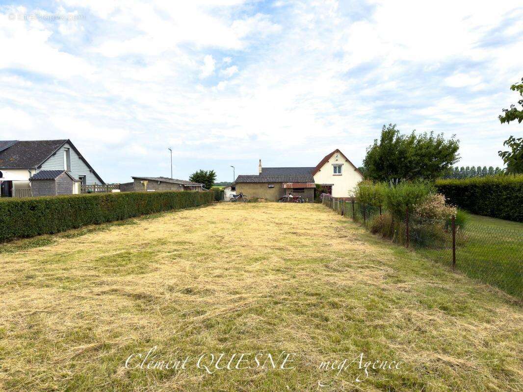 Maison à AUQUEMESNIL