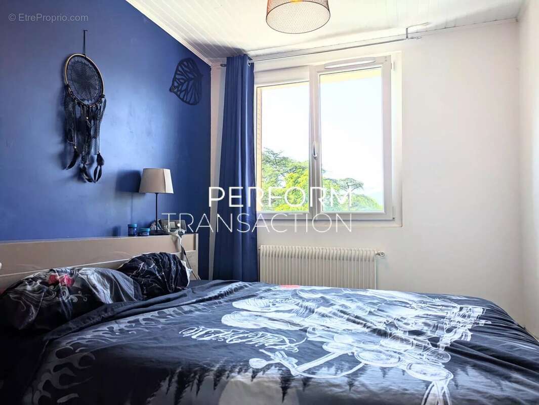 Appartement à SAINT-EGREVE