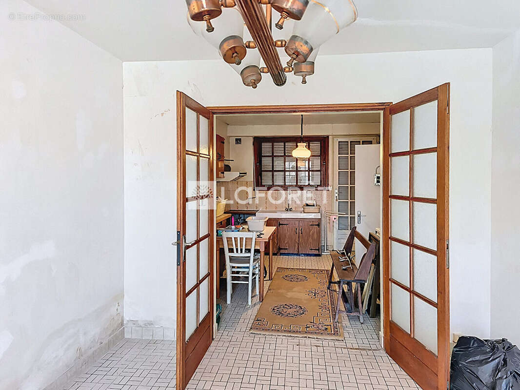 Maison à COMMEQUIERS