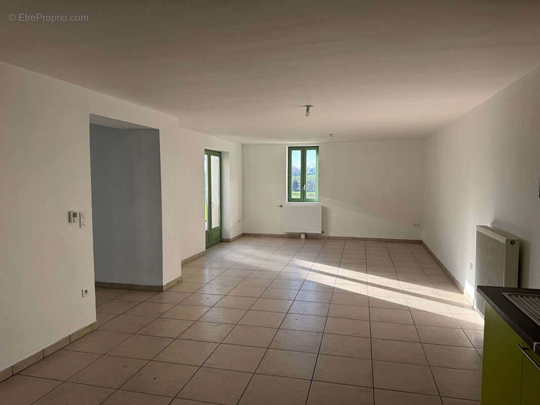 Maison à BESSAY-SUR-ALLIER