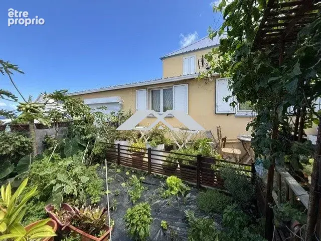 Maison 7 pièces 180 m² à vendre à Saint-Joseph (97480) - photo 3