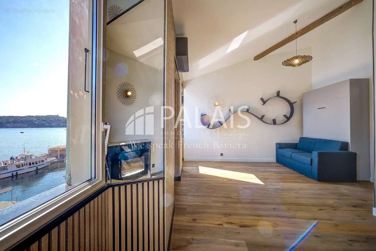 Appartement à VILLEFRANCHE-SUR-MER