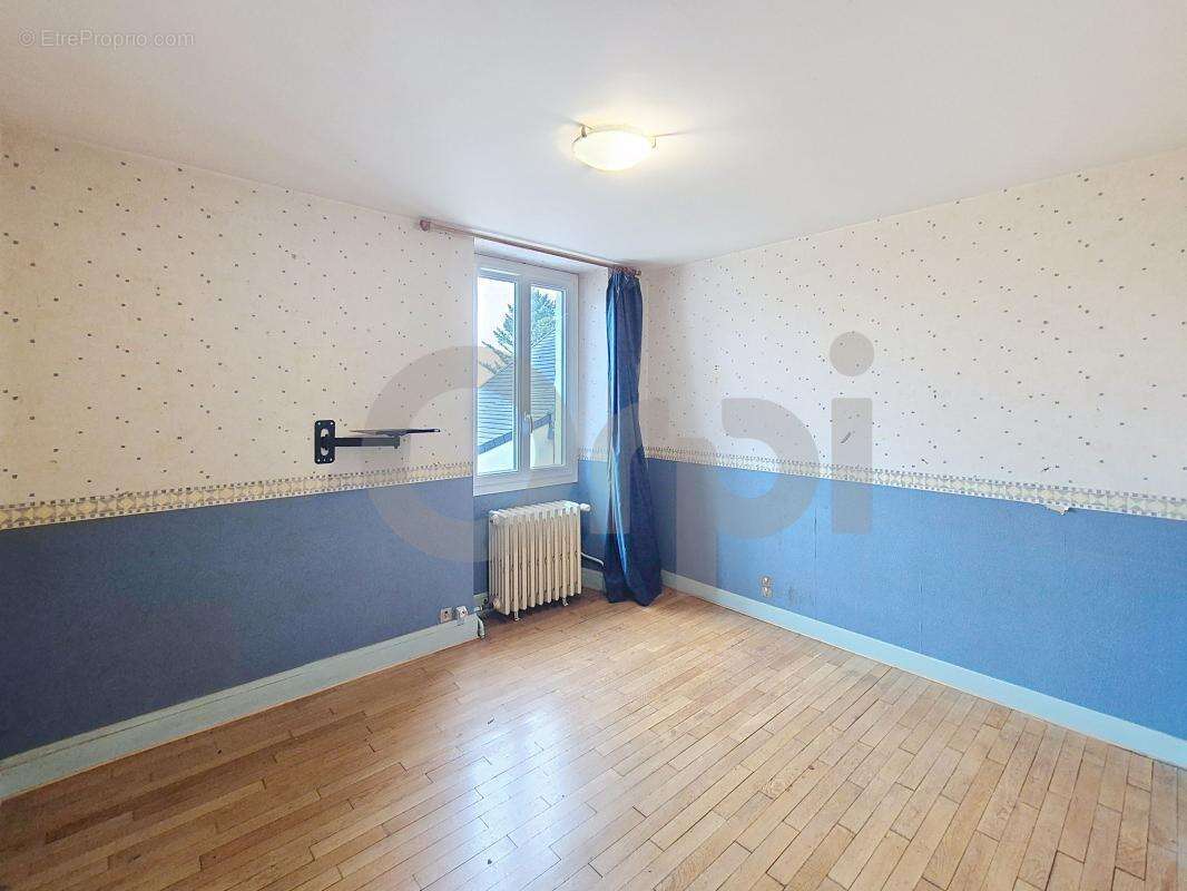 Maison à BEAUREGARD-DE-TERRASSON