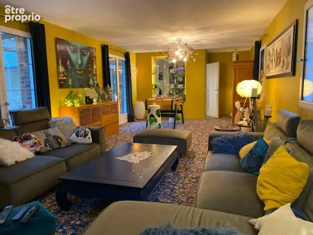 Propriété d’Exception à Lisieux – Maison de 255 m² sur 3 Hectares avec dépendances - photo 7
