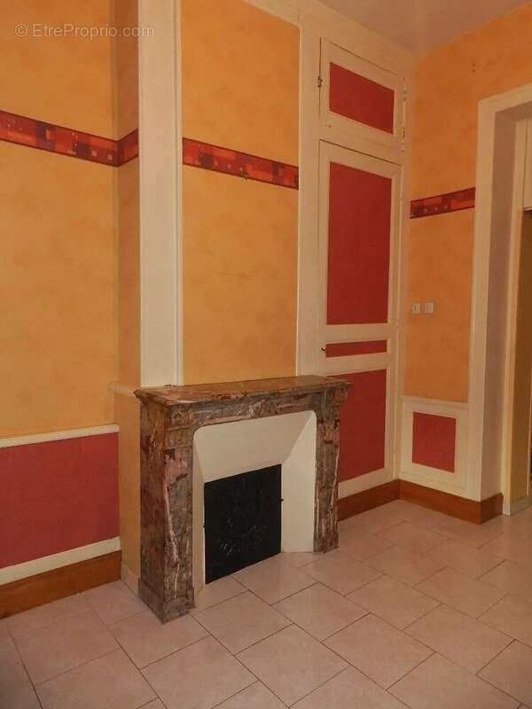 Maison à SAINT-PIERRE-SUR-DIVES