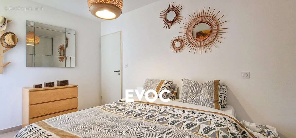 Appartement T3 de 65,6 m² — Terrasse de 44 m² plein sud — Quartier des Beaux-Arts, Montpellier - photo 9