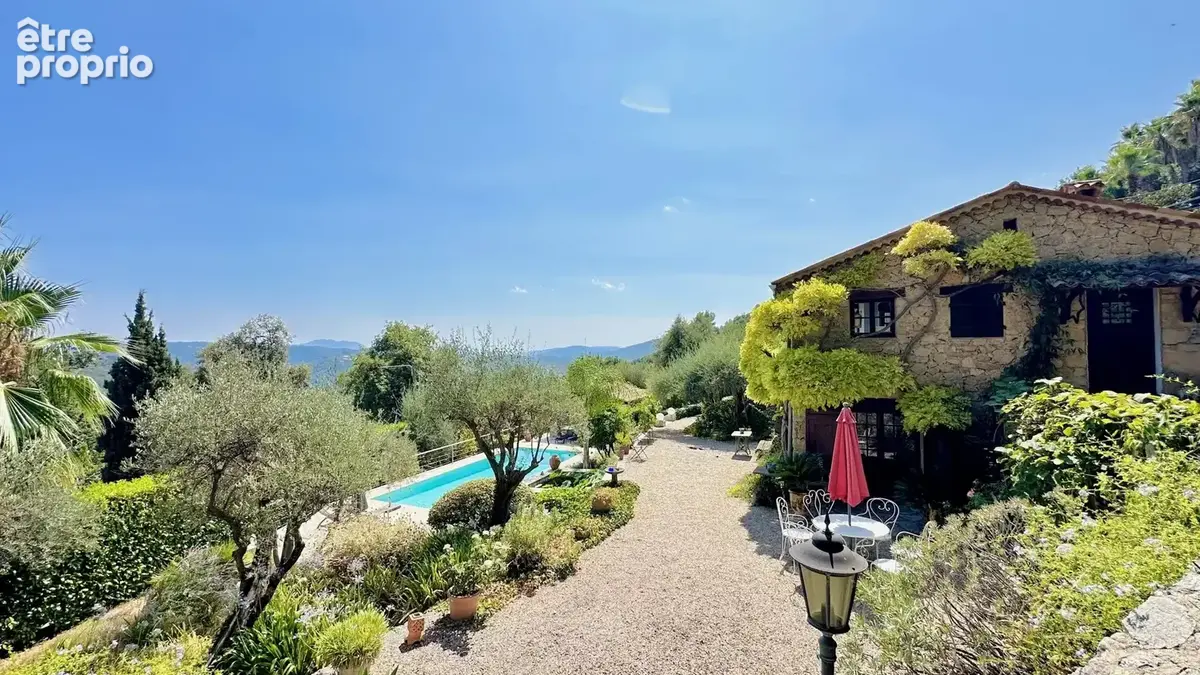 Villa de charme avec vue panoramique et piscine – Le Tignet - photo 16