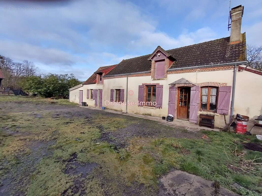 Maison à ANJOUIN