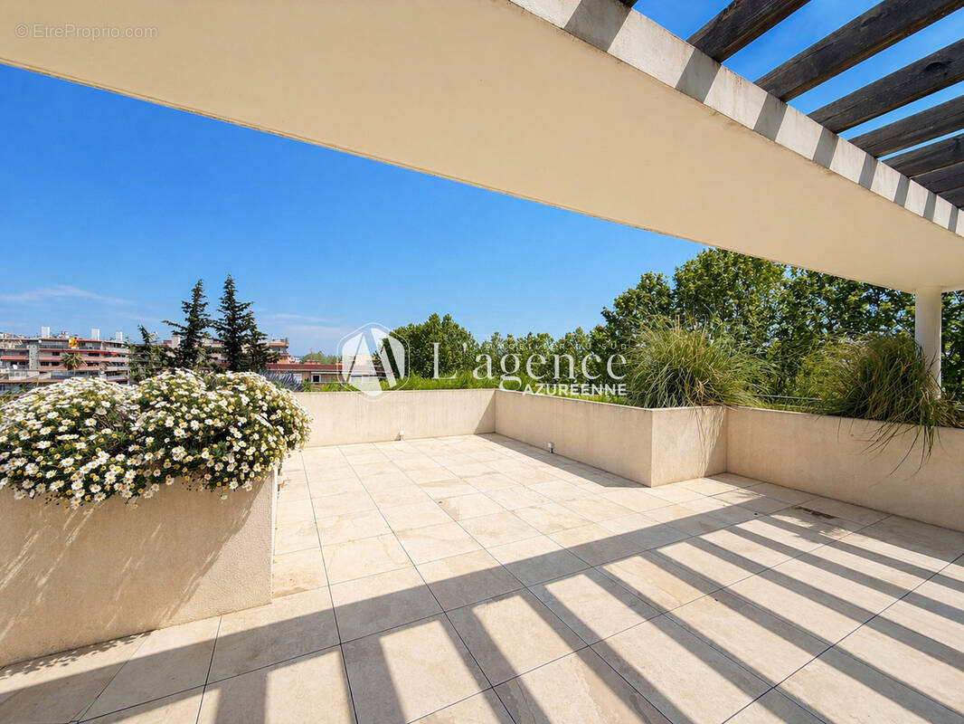 Appartement à CAGNES-SUR-MER