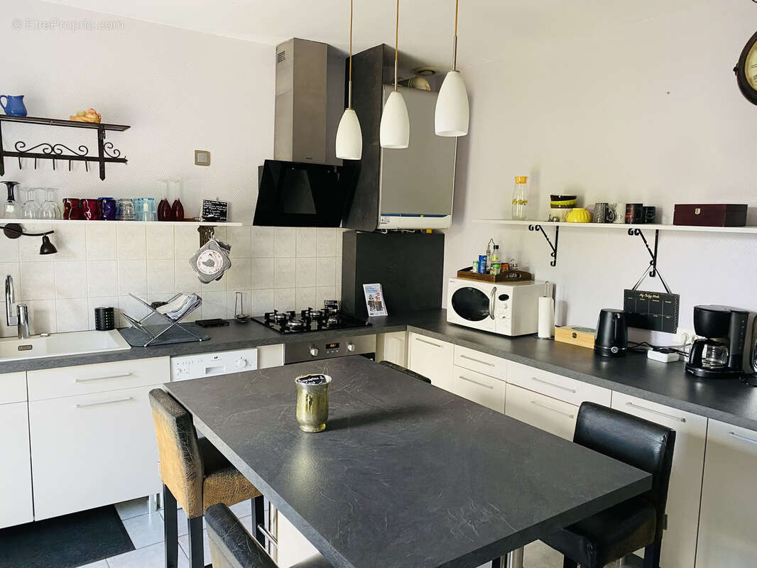 Maison à CHAUMONT-SUR-LOIRE