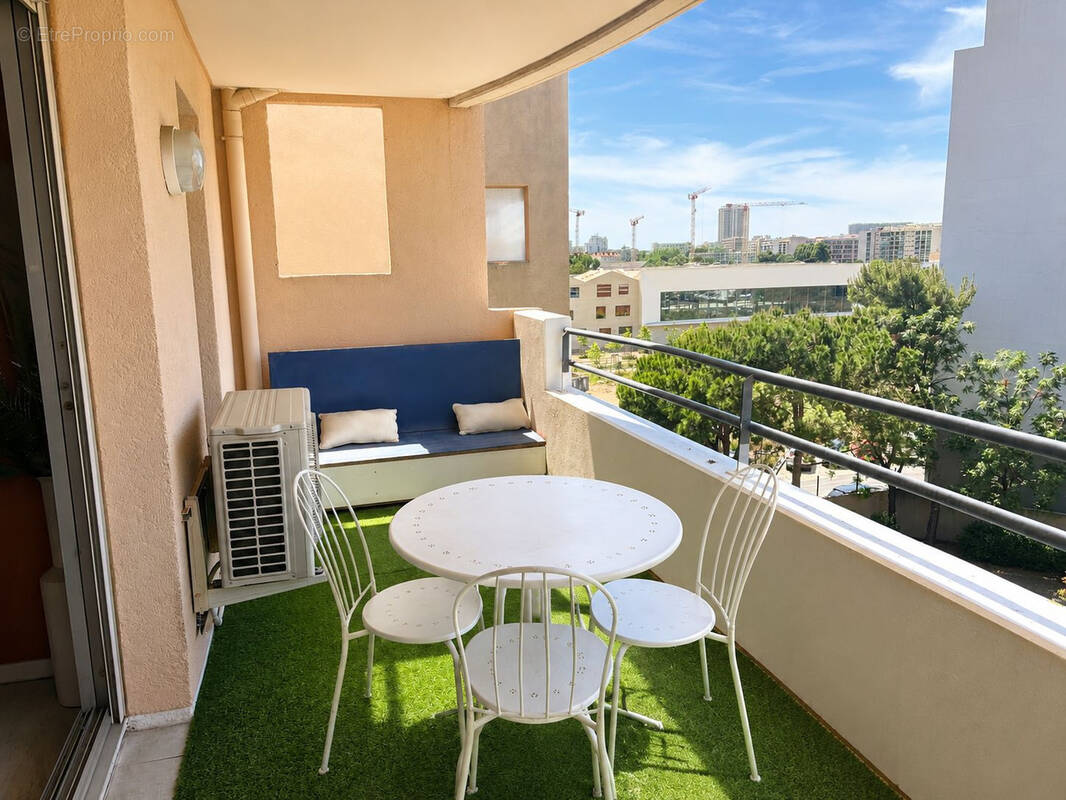 Appartement à MARSEILLE-10E