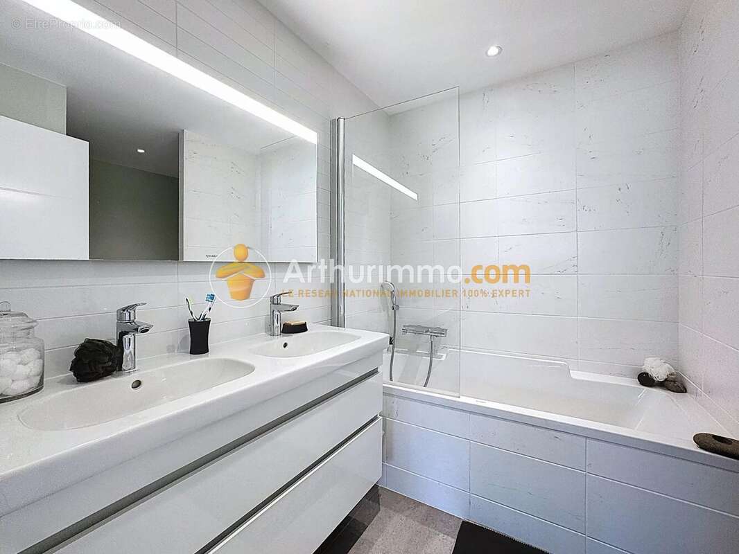 Appartement à MONTMELIAN