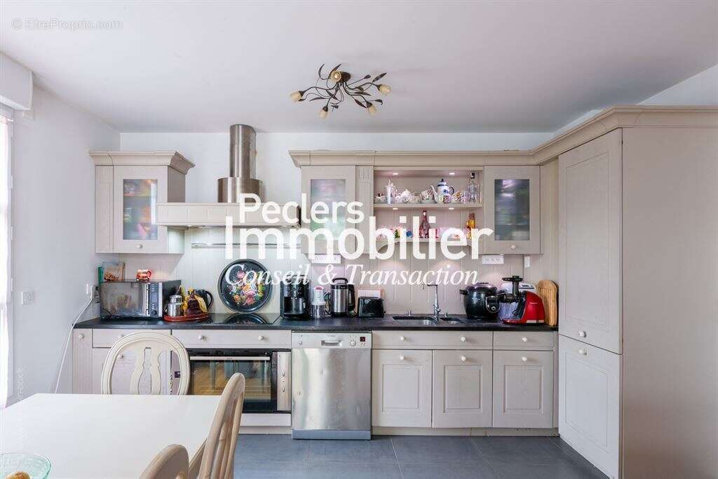 Appartement à RUEIL-MALMAISON