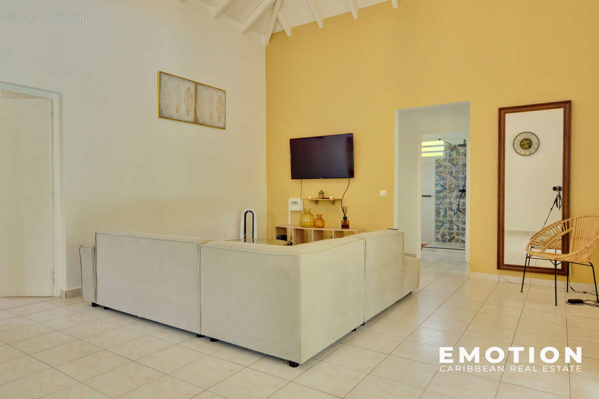 Maison à SAINTE-ROSE