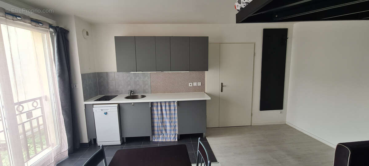 Appartement à PONTAULT-COMBAULT