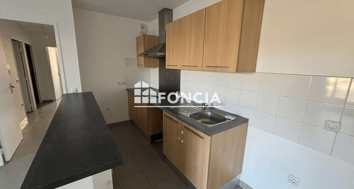 Appartement à SEPTEMES-LES-VALLONS
